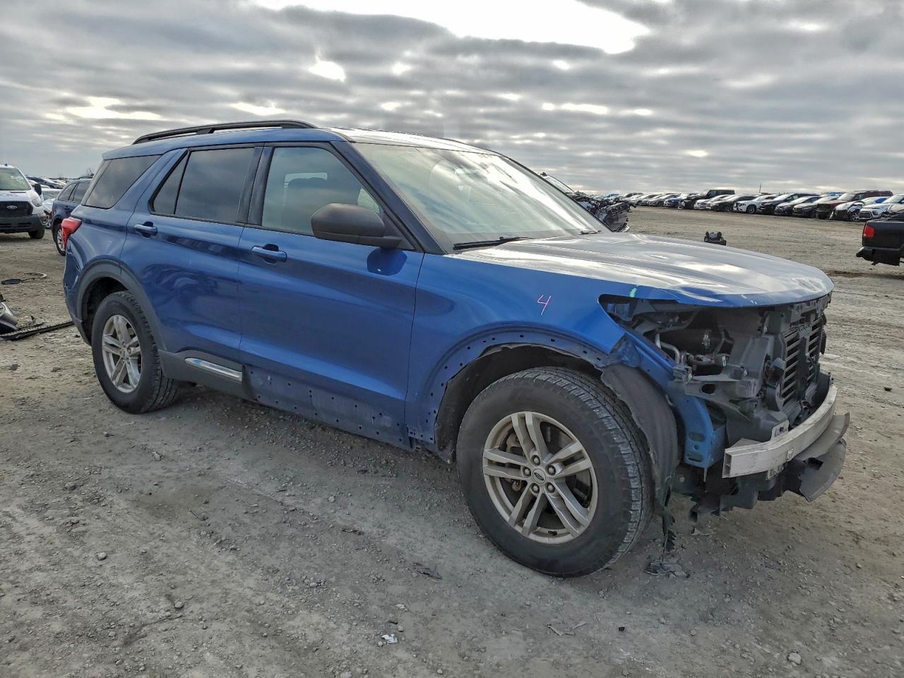 2020 Ford Explorer Xlt - Фото 4