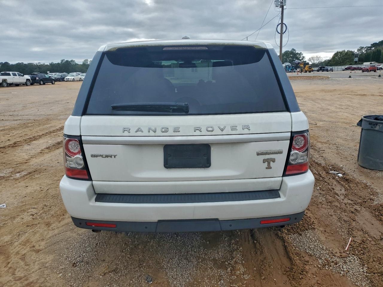 2013 Land Rover Range Rover Sport Hse Luxury - Image 6