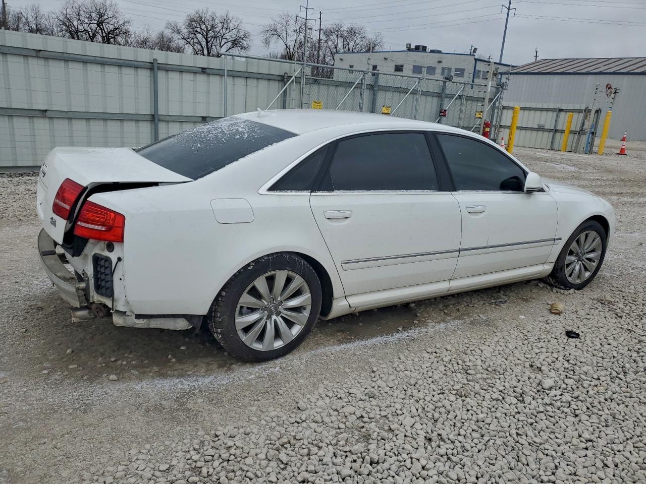 2010 Audi A8 L Quattro - Image 3