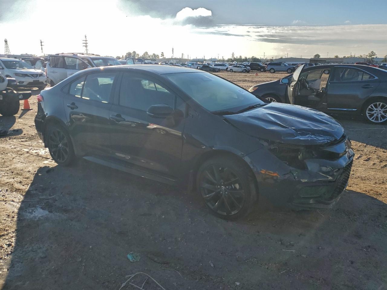 2024 Toyota Corolla Se - Фото 4