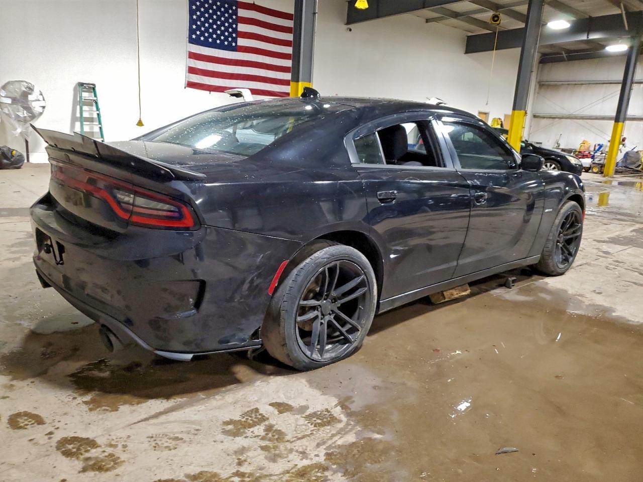 2016 Dodge Charger R/T - Фото 3