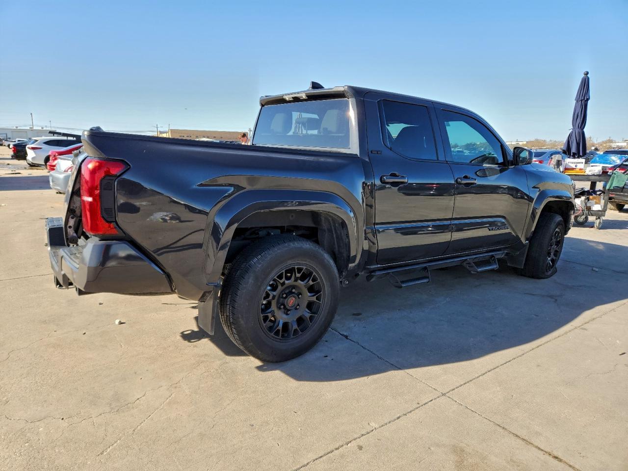 2024 Toyota Tacoma Double Cab - Image 3