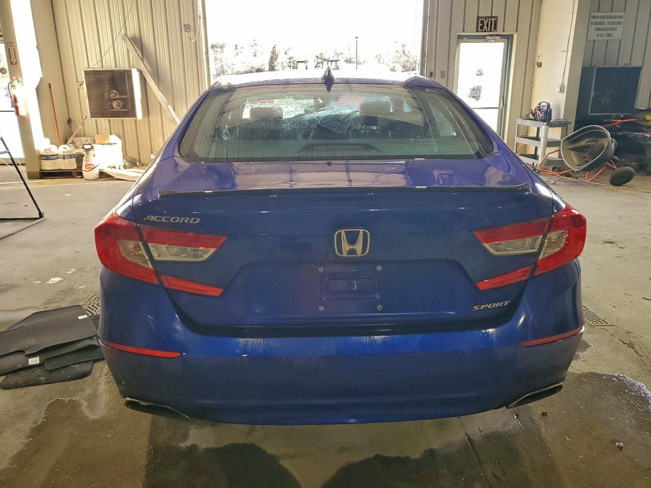 2022 Honda Accord Sport - Фото 6