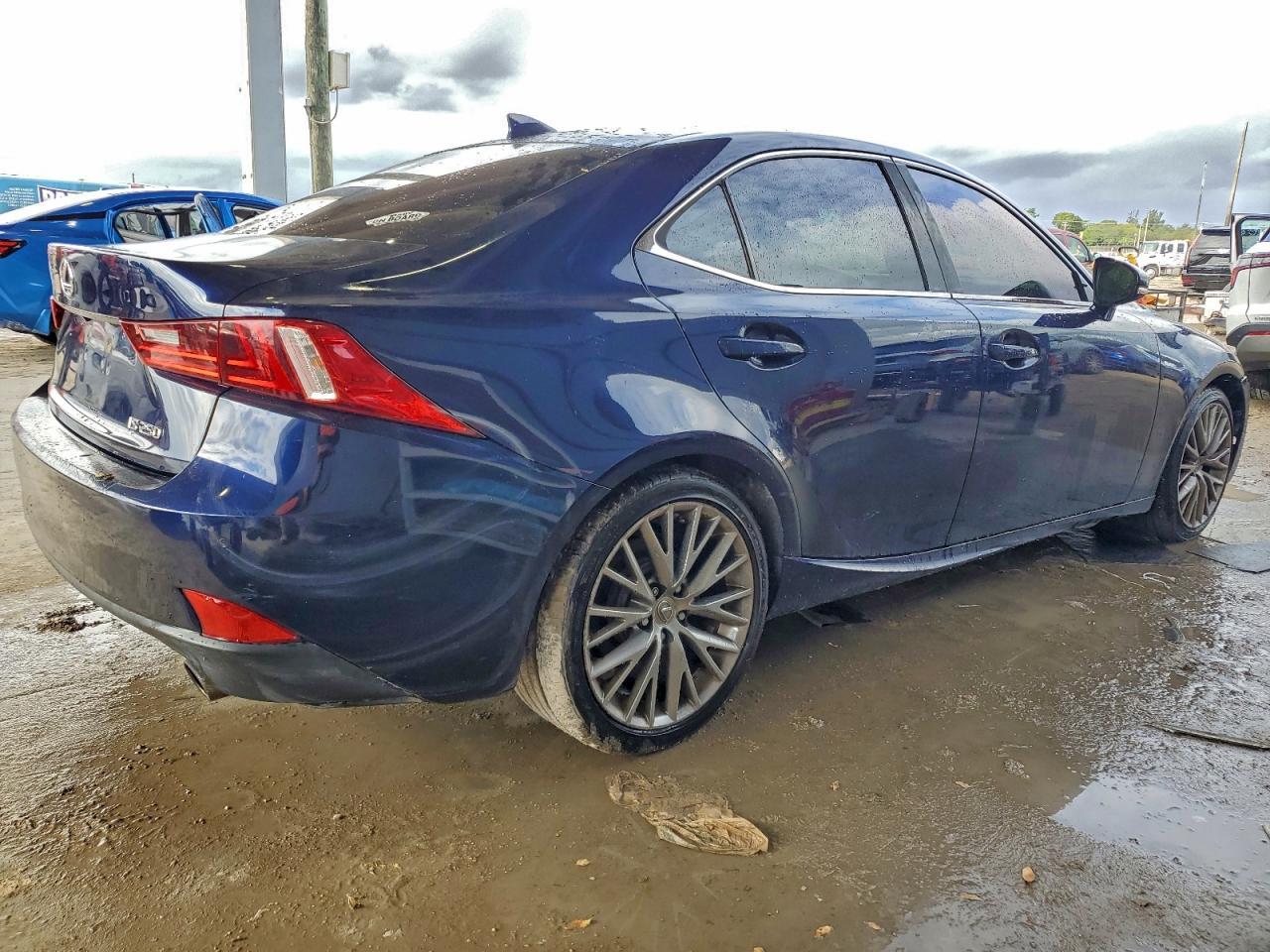 2014 Lexus Is 250 - Фото 3