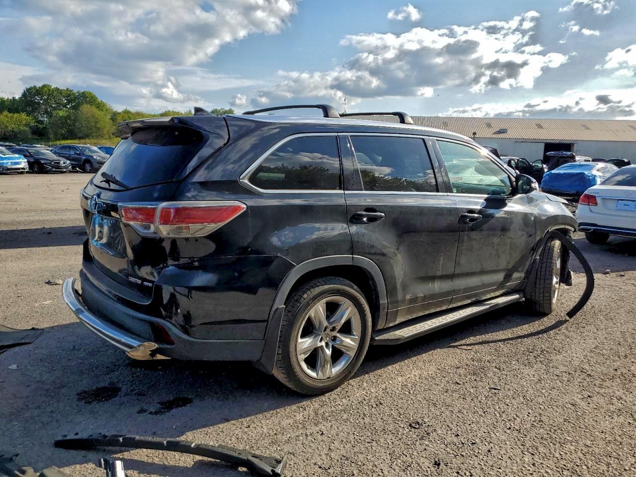 2015 Toyota Highlander Limited - Фото 3