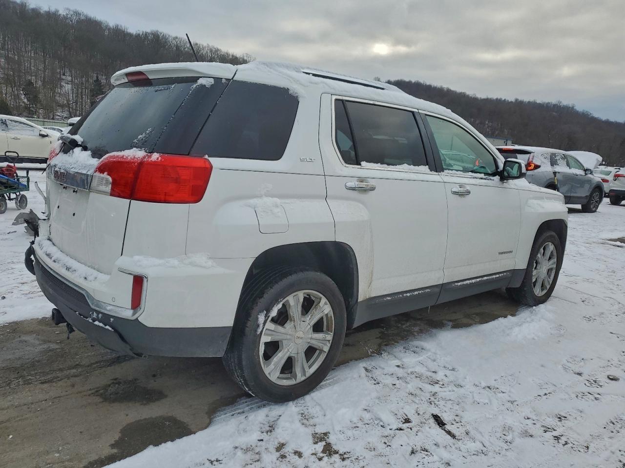 2016 GMC Terrain Slt - Image 3