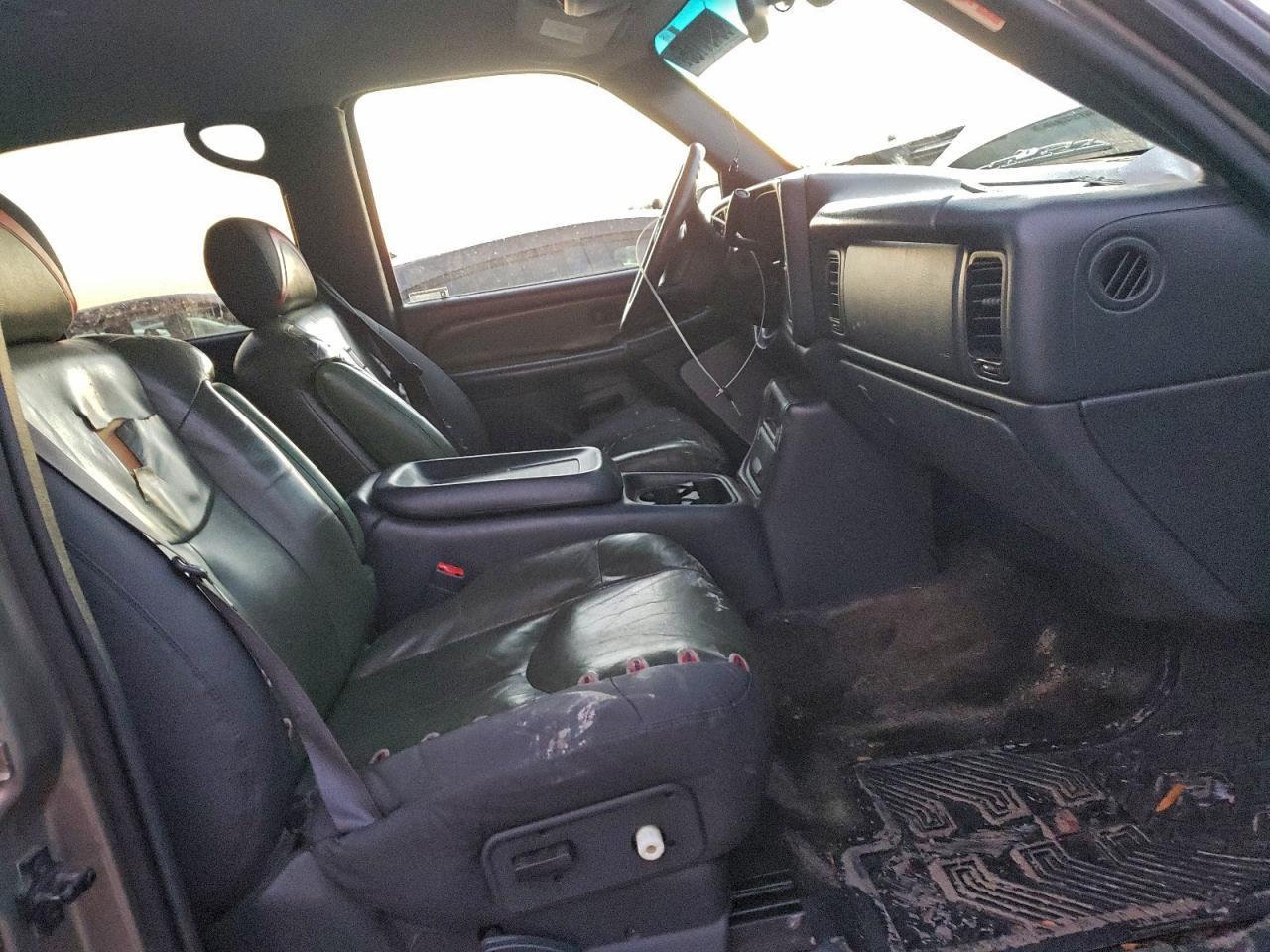 2002 Chevrolet Avalanche K1500 - Фото 7