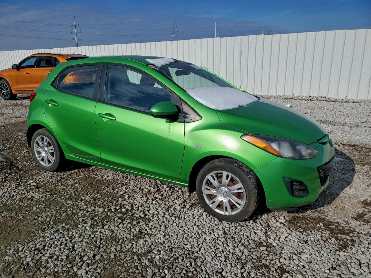 2013 Mazda Mazda2 - Фото 4
