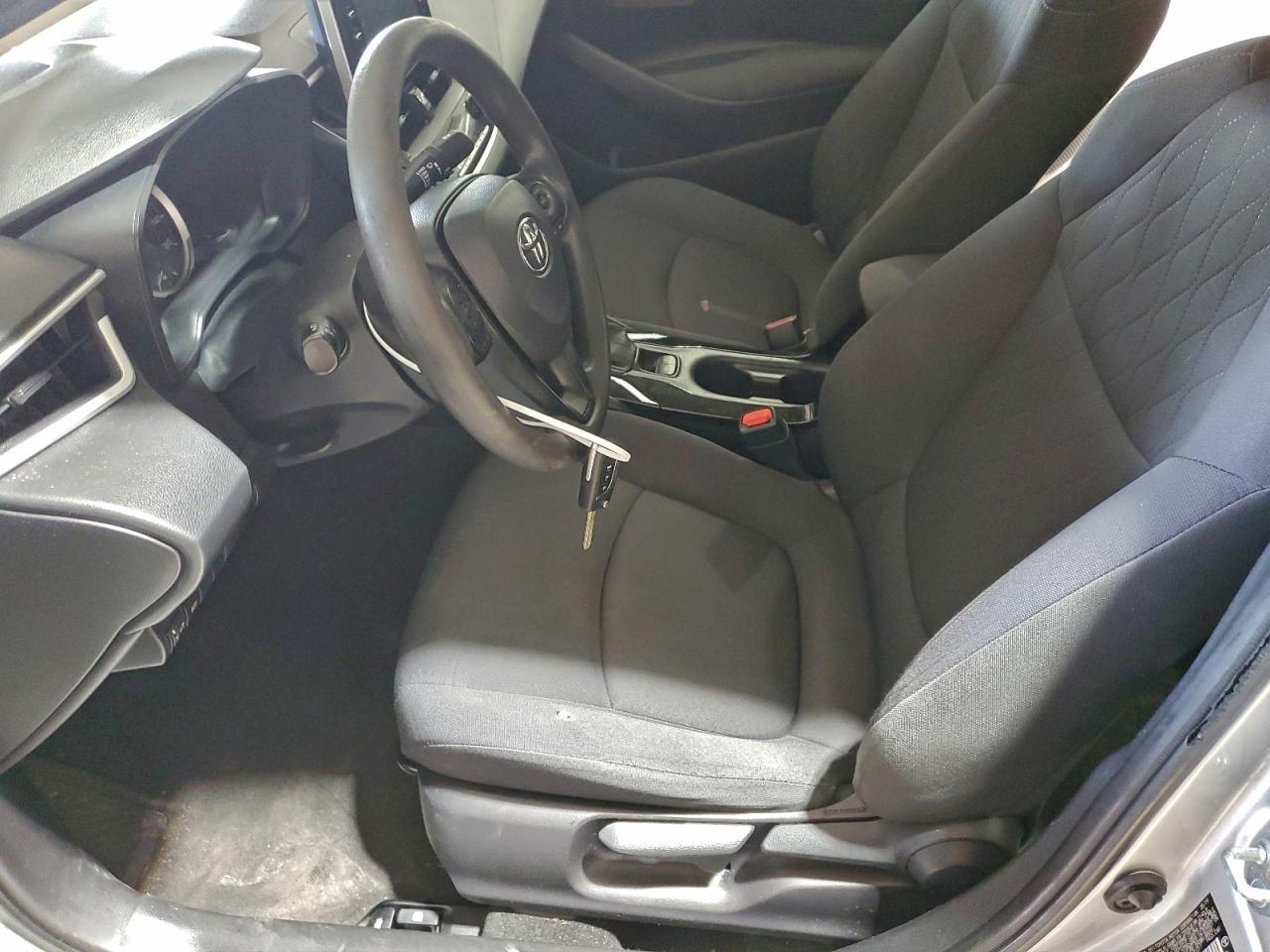 2020 Toyota Corolla Le - Image 7