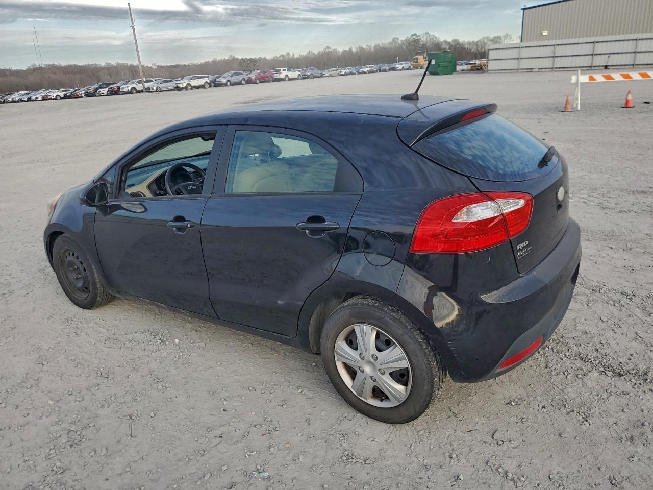 2013 Kia Rio Ex - Image 2