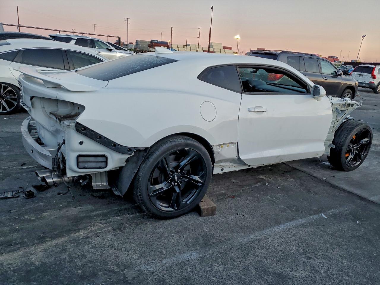 2019 Chev Camaro Ss - Image 3