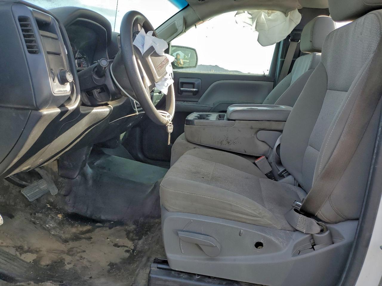 2016 GMC Sierra C1500 - Image 7