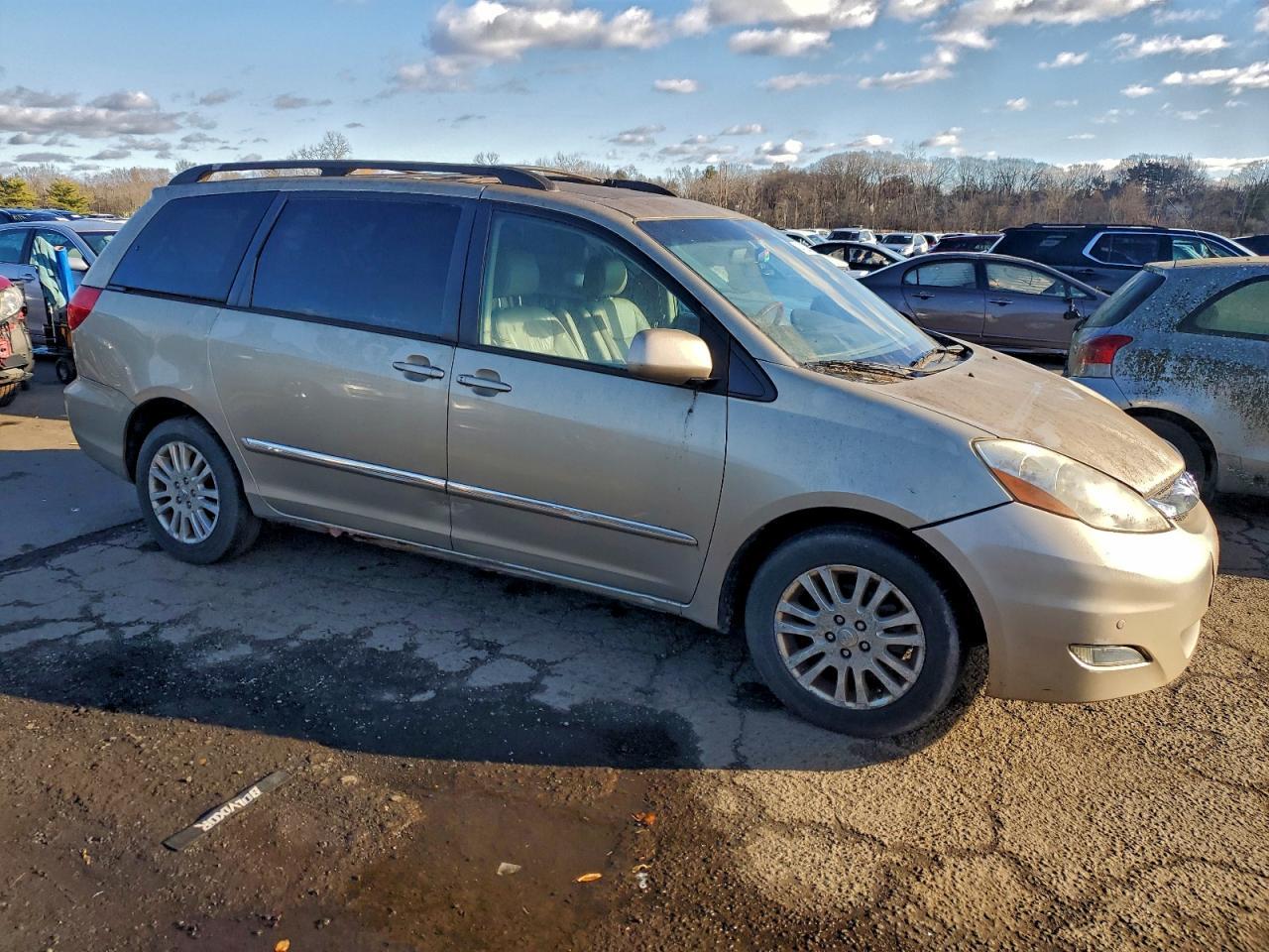 2008 Toyota Sienna Xle - Image 4