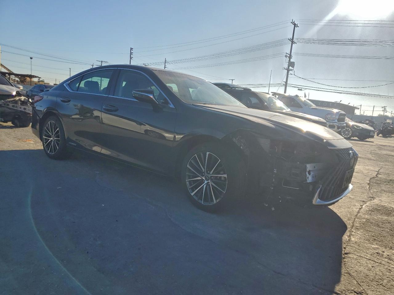2022 Lexus Es 300H Base - Фото 4