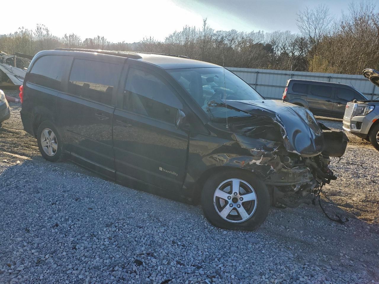 2013 Dodge Grand Caravan Sxt - Image 4