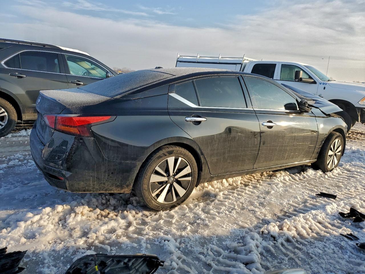 2019 Nissan Altima Sl - Фото 3