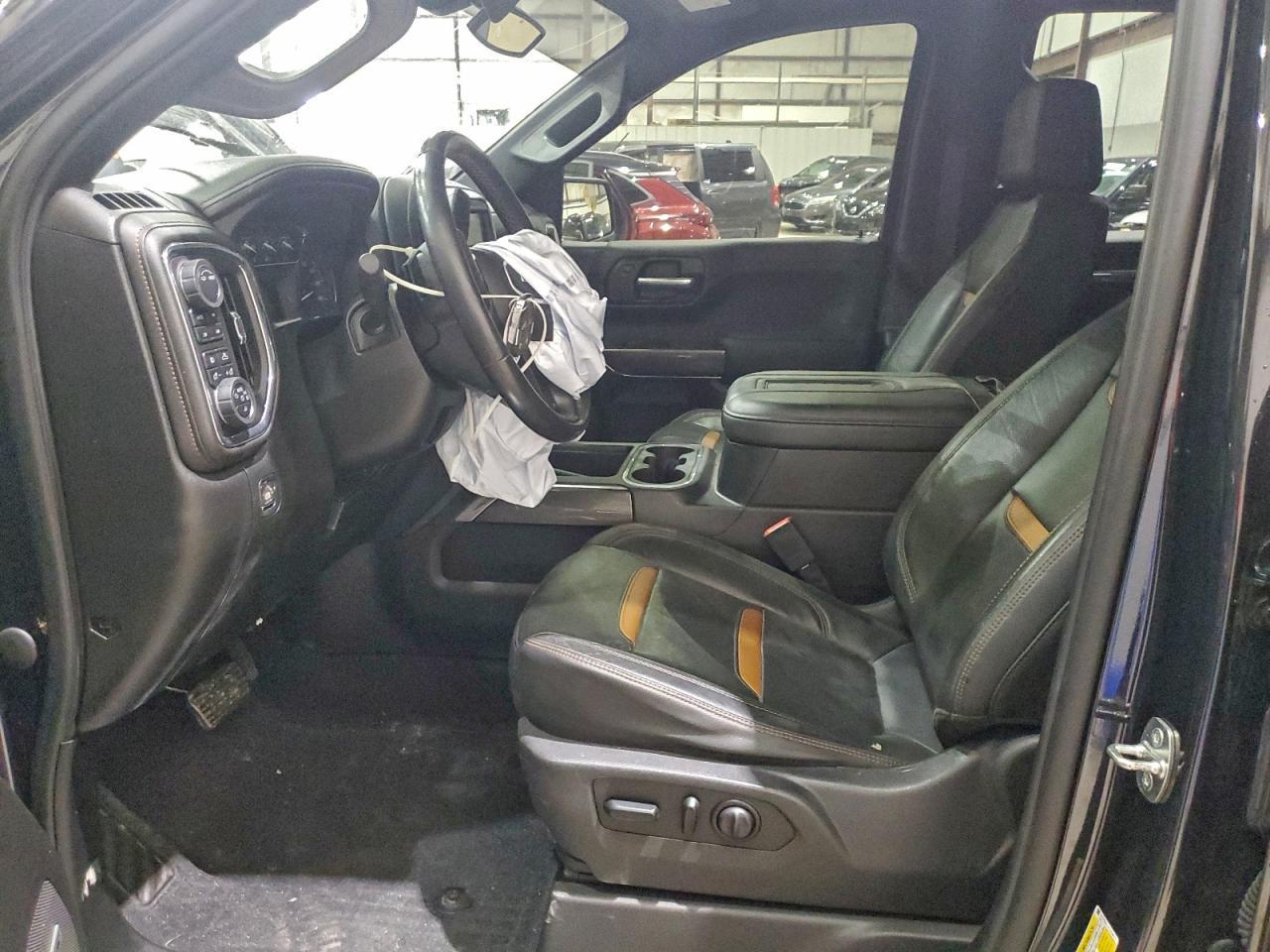 2020 GMC Sierra K1500 At4 - Фото 7