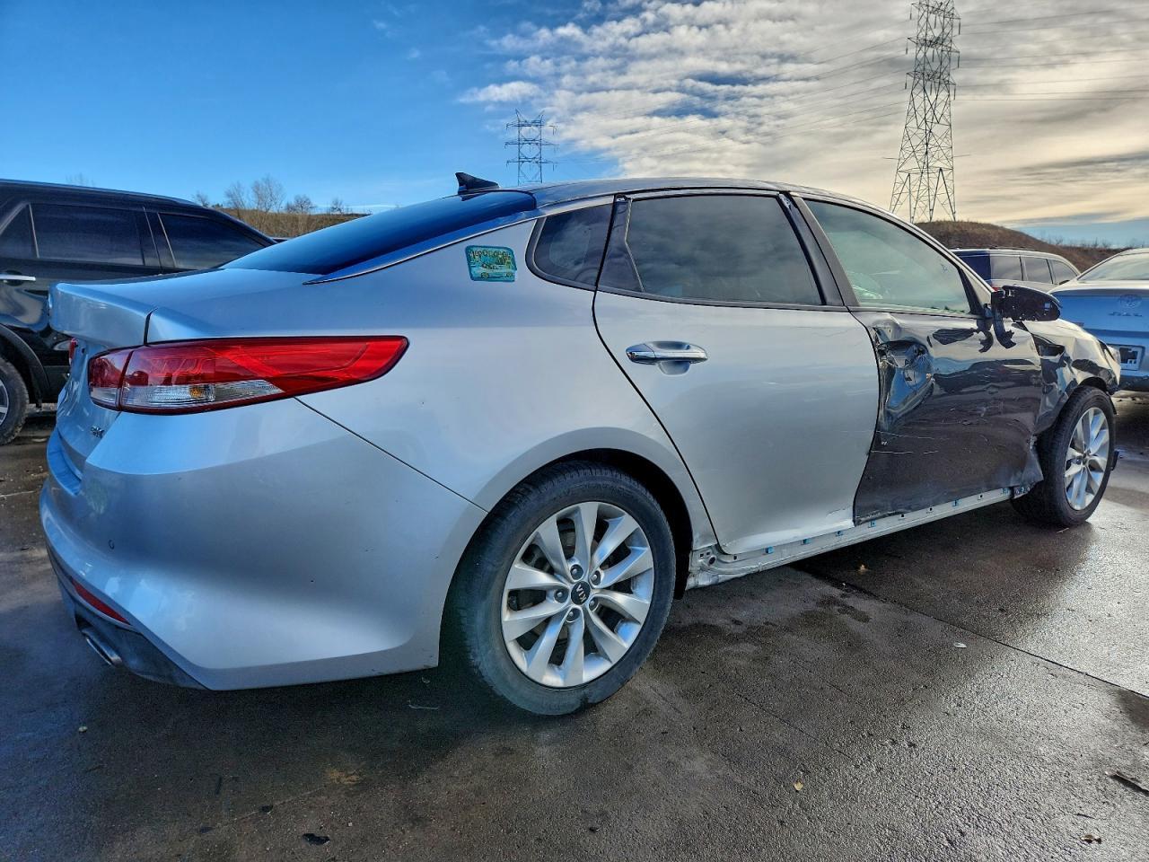 2017 Kia Optima Ex - Фото 3