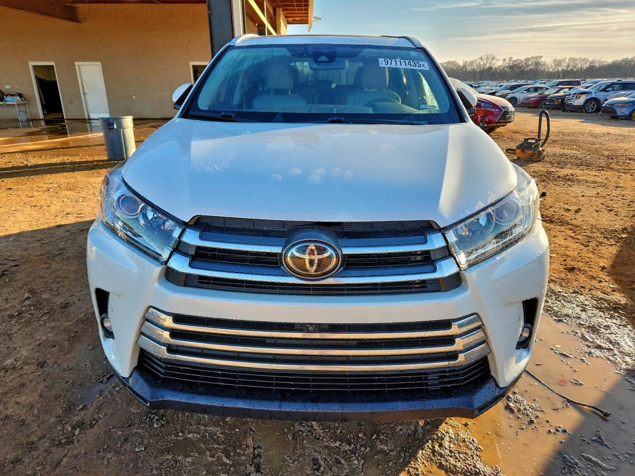 2019 Toyota Highlander Limited - Image 5