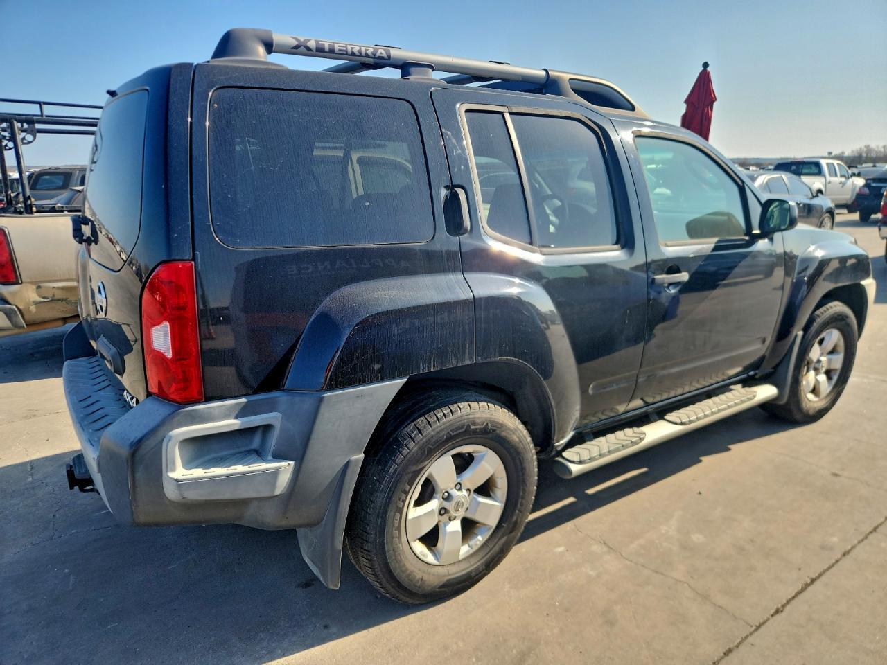 2010 Nissan Xterra Off Road - Image 3