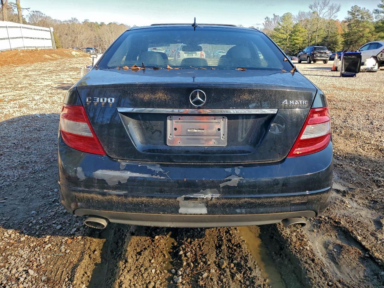 2011 Mercedes-Benz C 300 4Matic - Фото 6