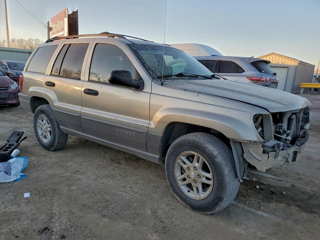 2004 Jeep Grand Cherokee Laredo - Image 4