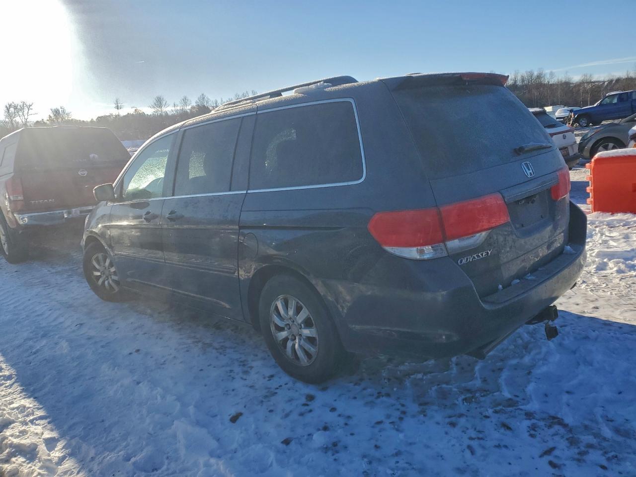 2010 Honda Odyssey Exl - Image 2