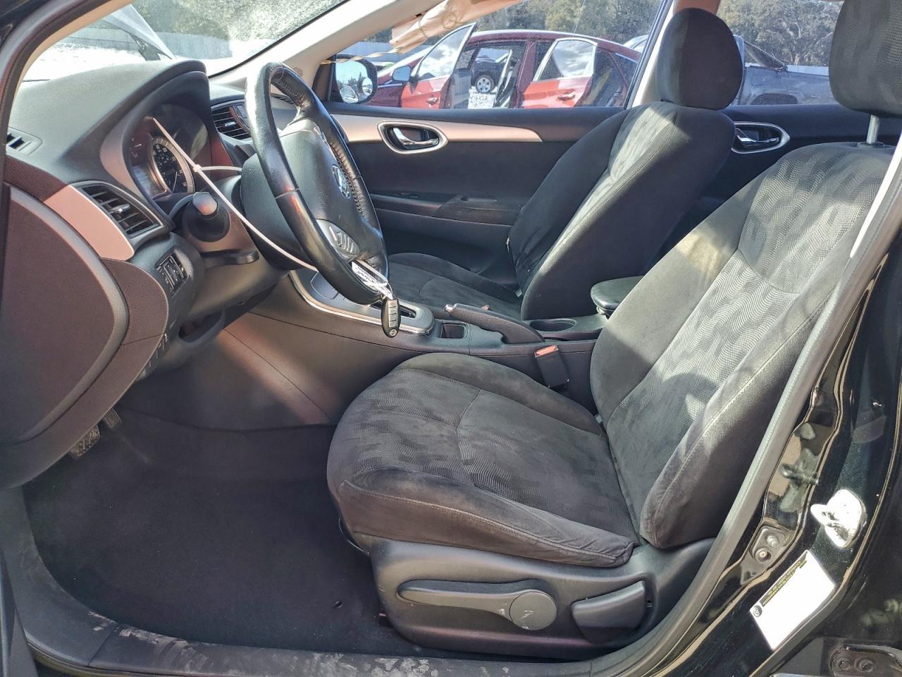 2013 Nissan Sentra S - Фото 7