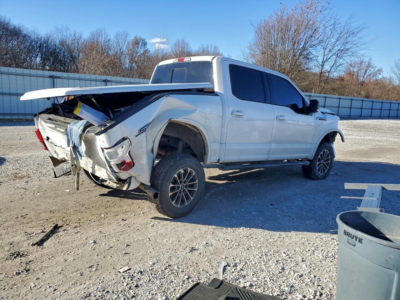 2018 Ford F150 Supercrew - Фото 3