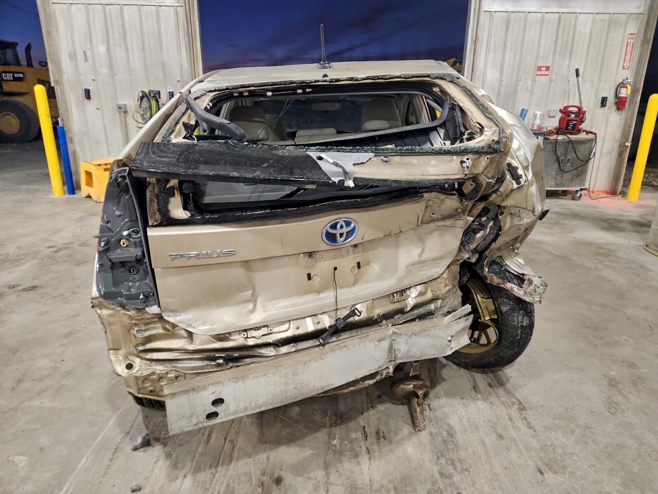 2011 Toyota Prius - Фото 6