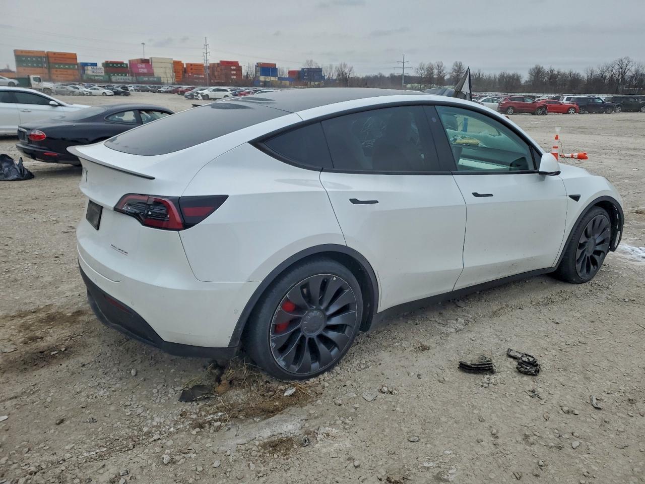 2022 Tesla Model Y - Image 3