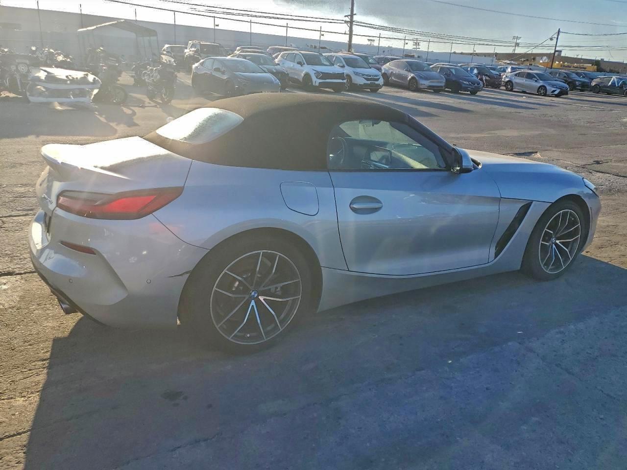 2021 BMW Z4 Sdrive30I - Фото 3