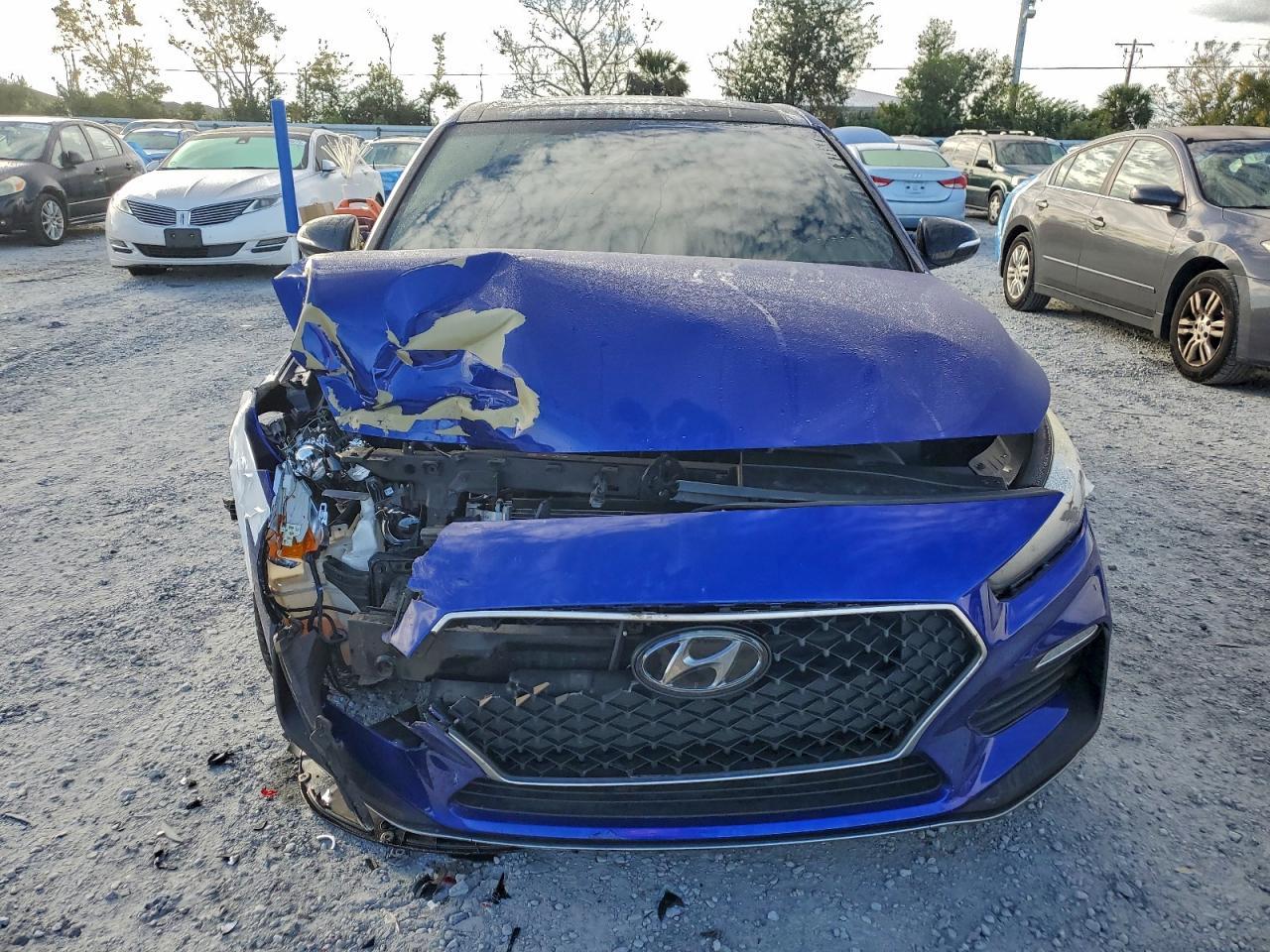 2020 Hyundai Elantra Gt N Line - Фото 5