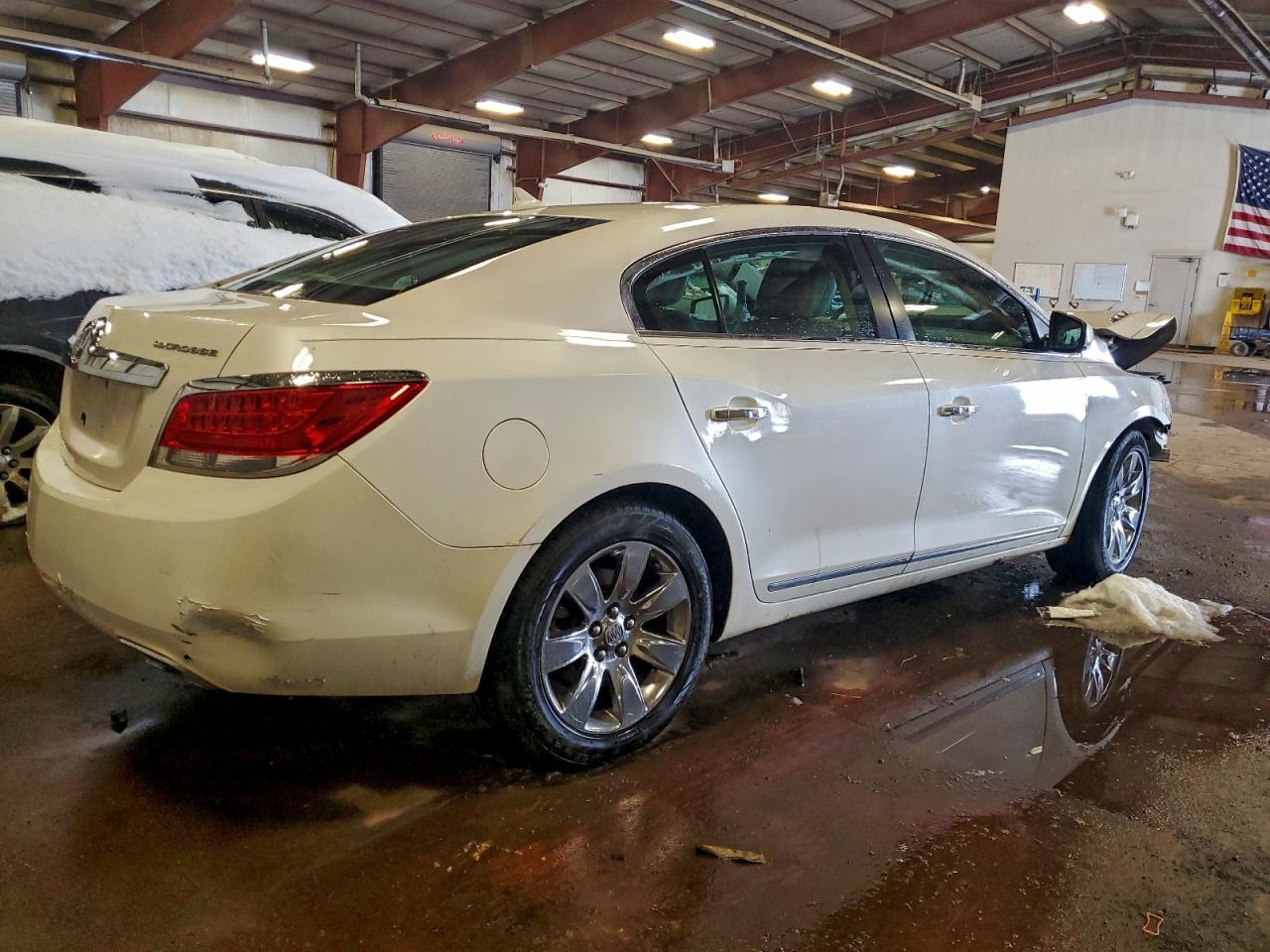 2012 Buick Lacrosse - Image 3