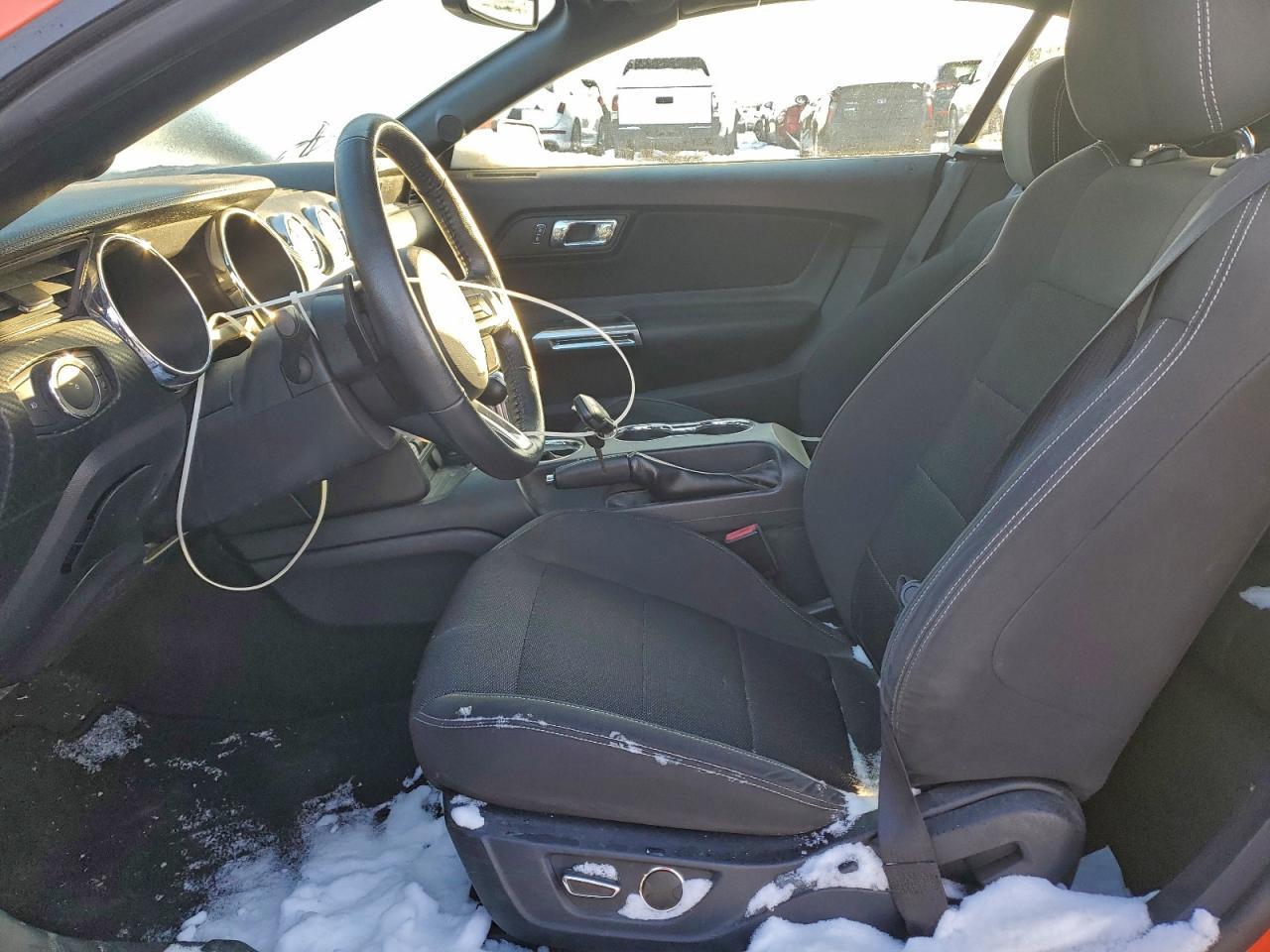 2015 Ford Mustang - Image 7