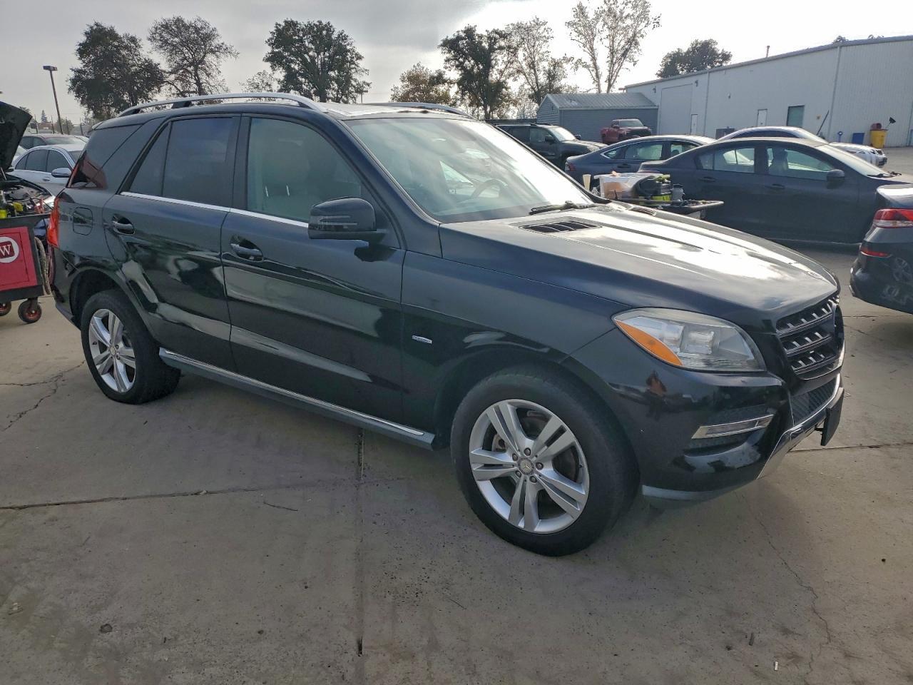 2012 Mercedes-Benz Ml 350 4Matic - Image 4