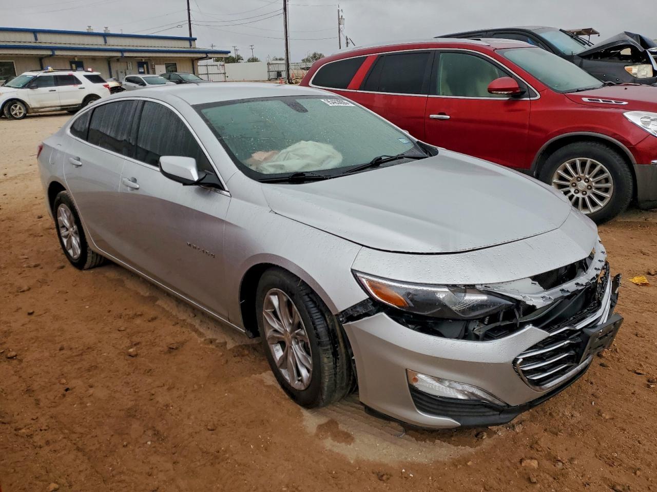 2022 Chevrolet Malibu Lt - Image 4