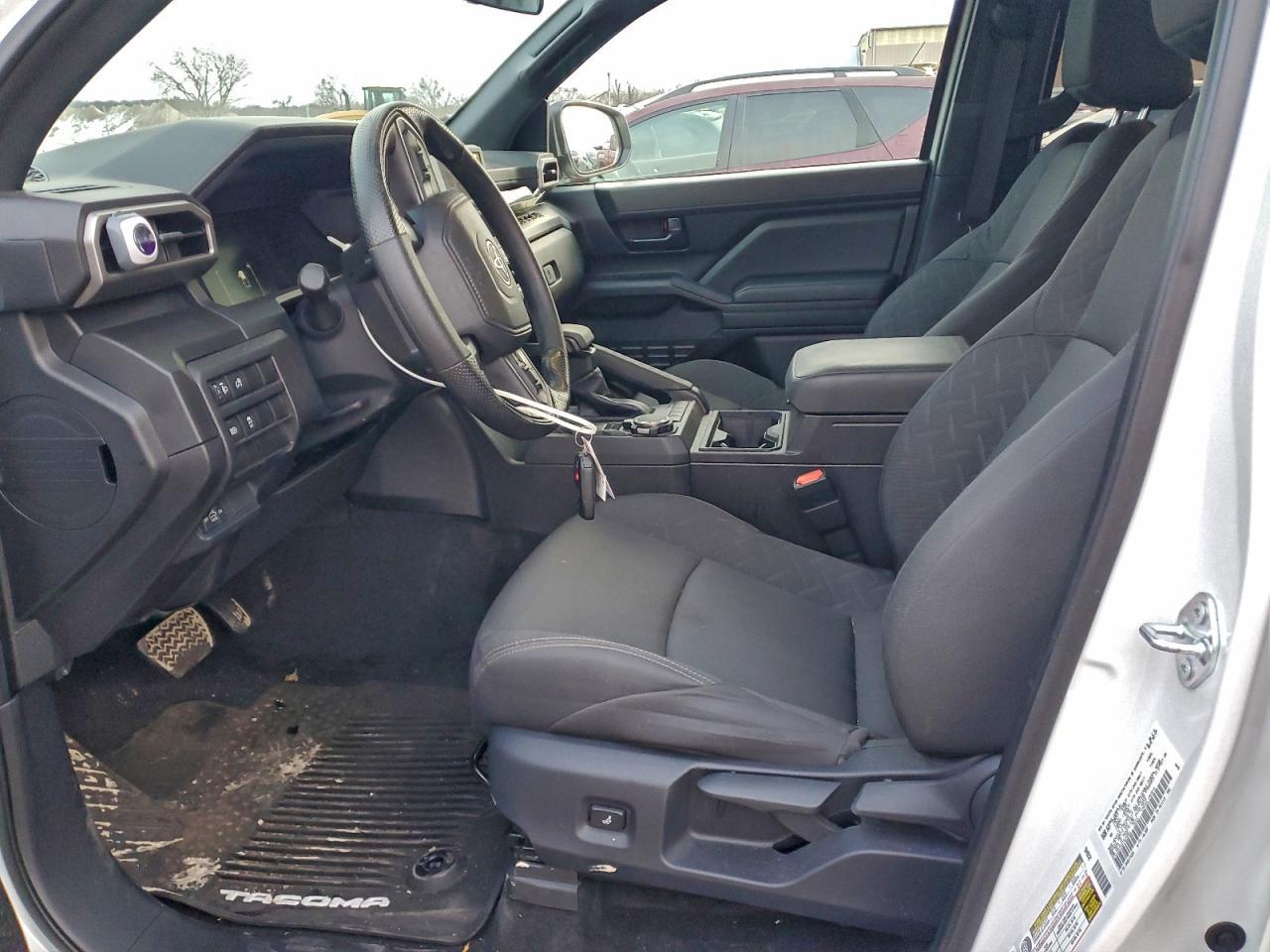 2025 Toyota Tacoma Double Cab - Image 7