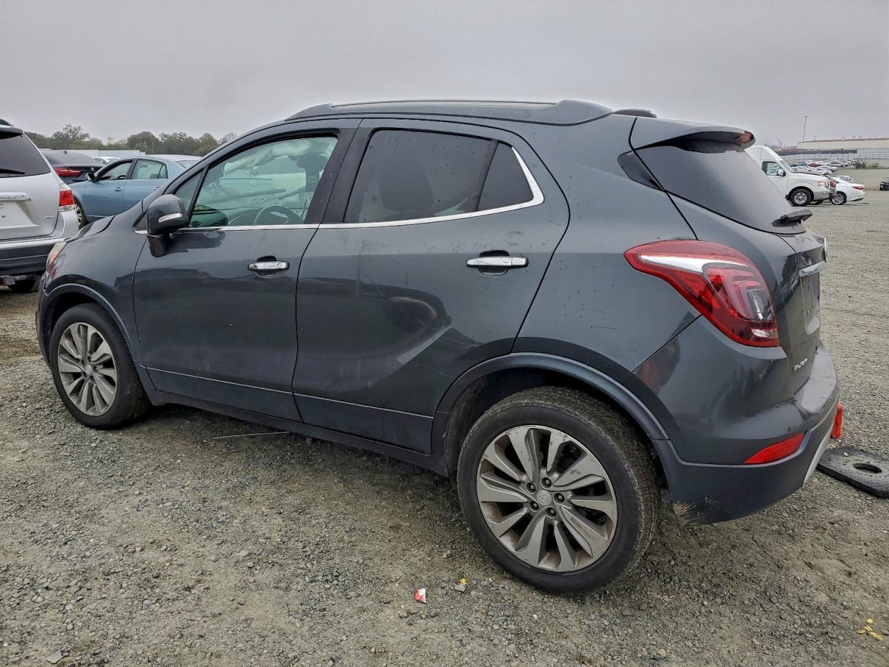 2017 Buick Encore Preferred - Фото 2