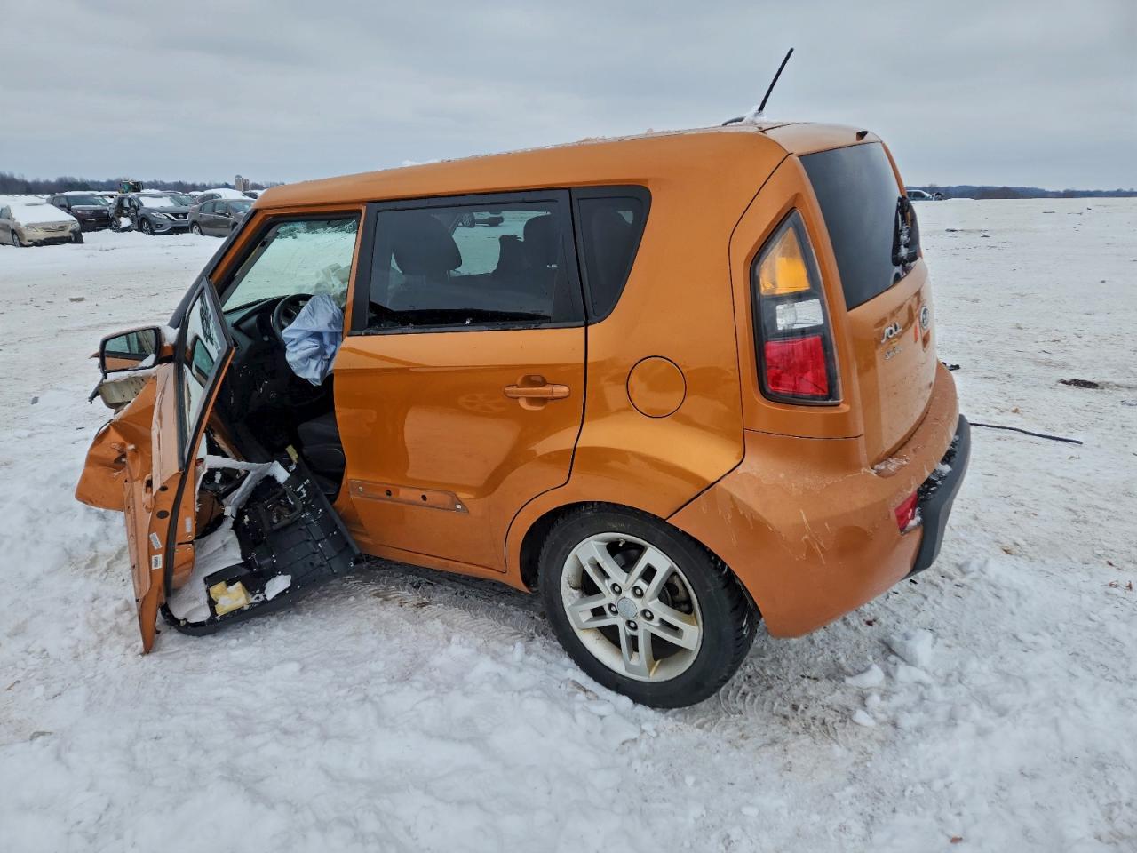 2011 Kia Soul + - Image 2