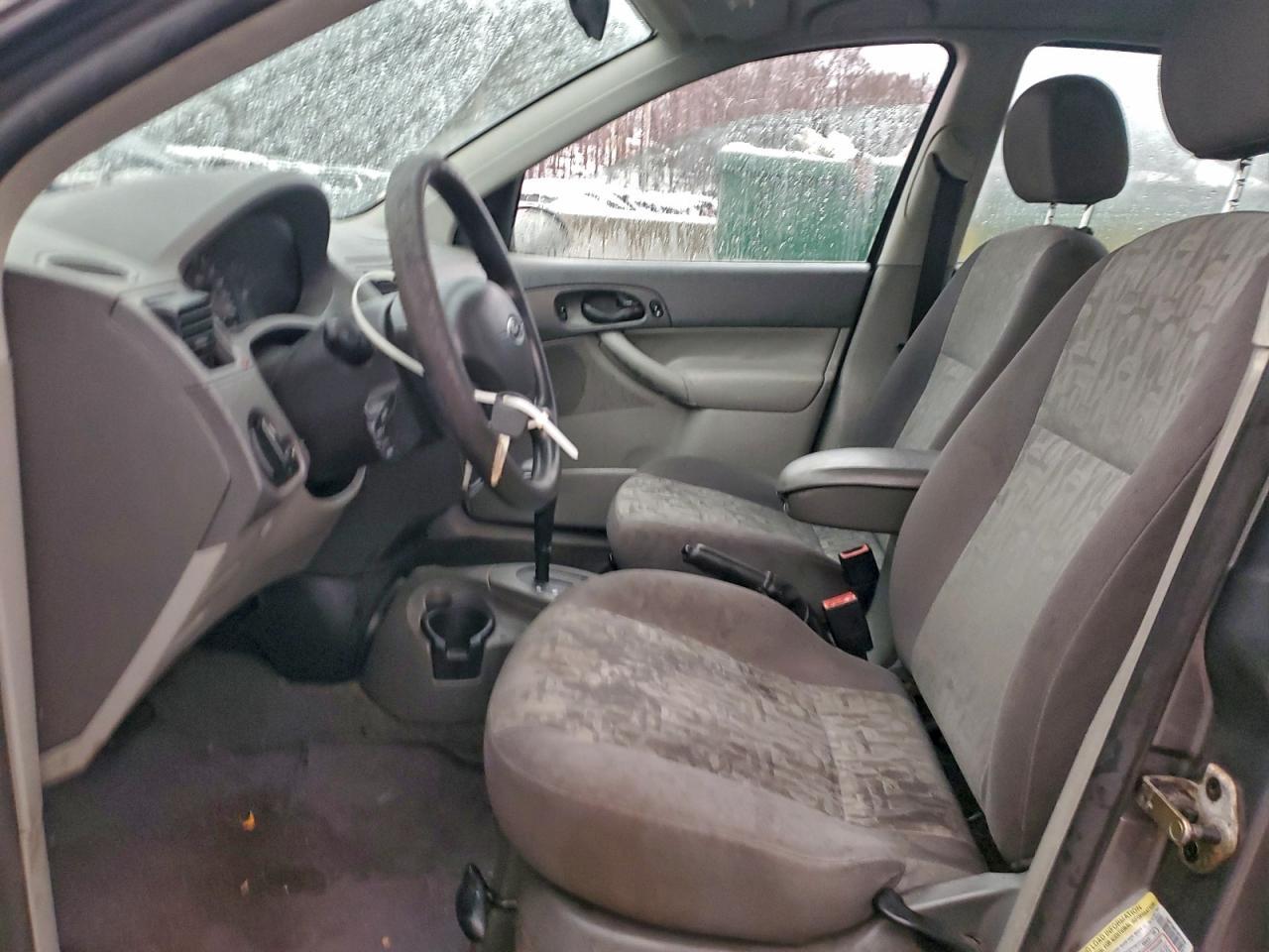 2005 Ford Focus Zx4 - Фото 7