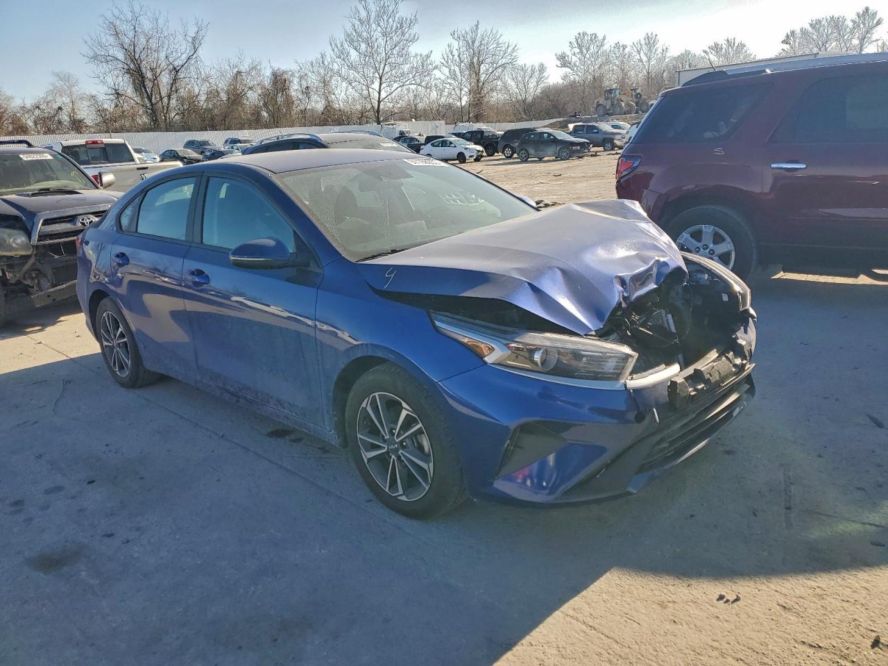 2023 Kia Forte Lx - Фото 4