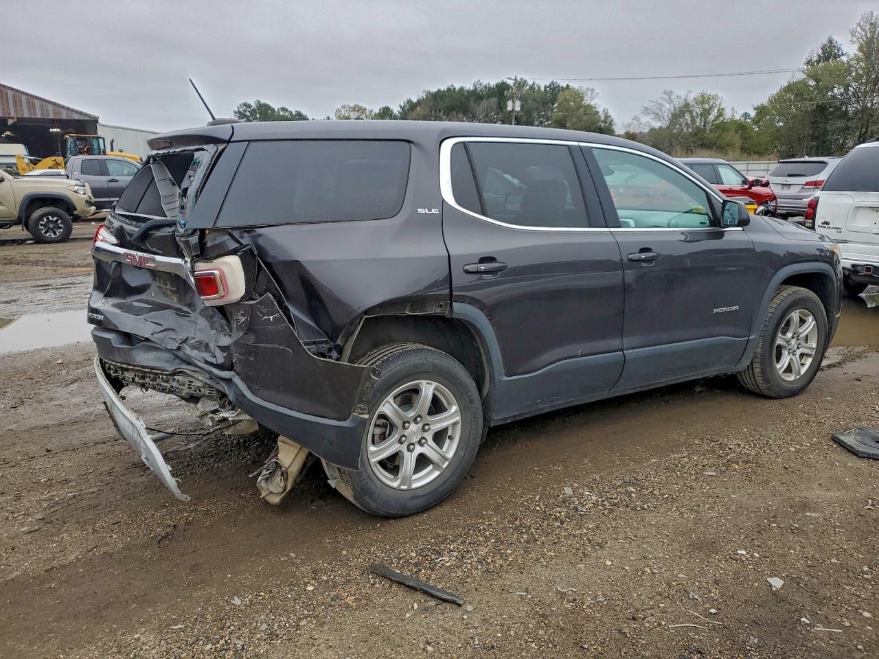 2018 GMC Acadia - Image 3