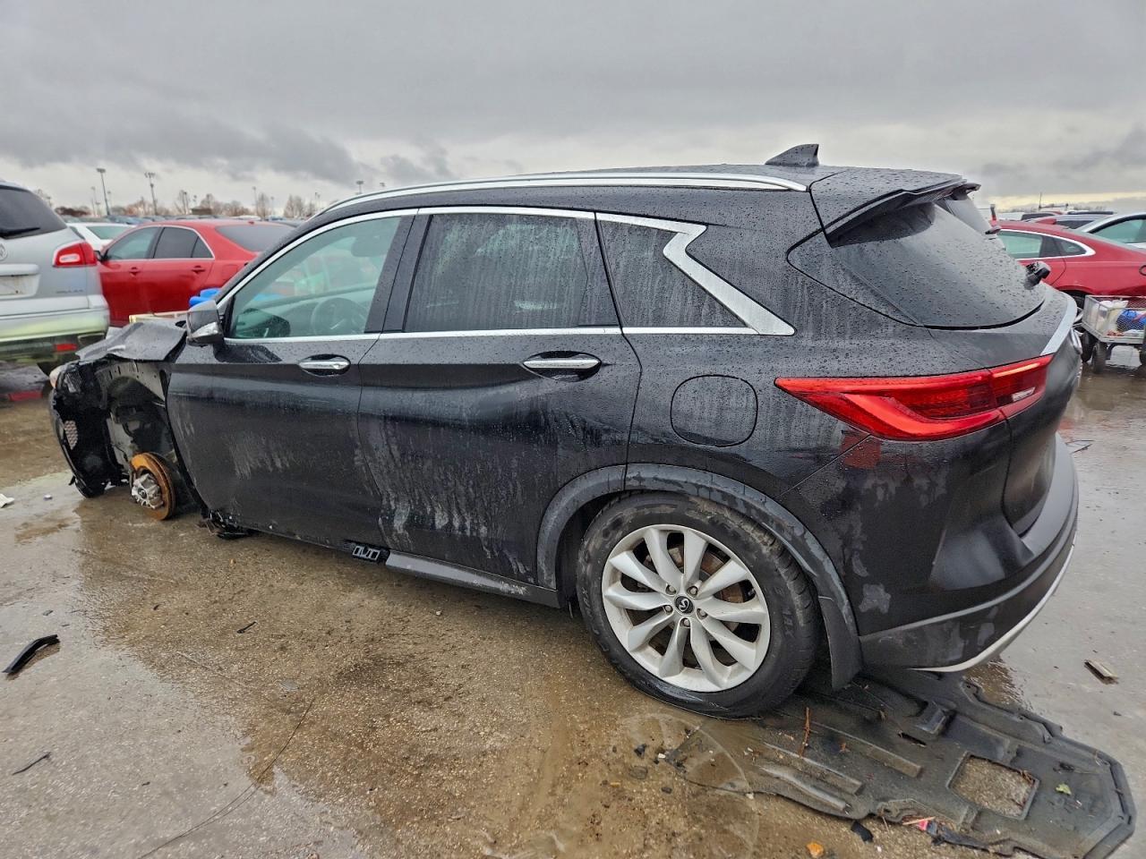 2019 Infiniti Qx50 Essential - Image 2