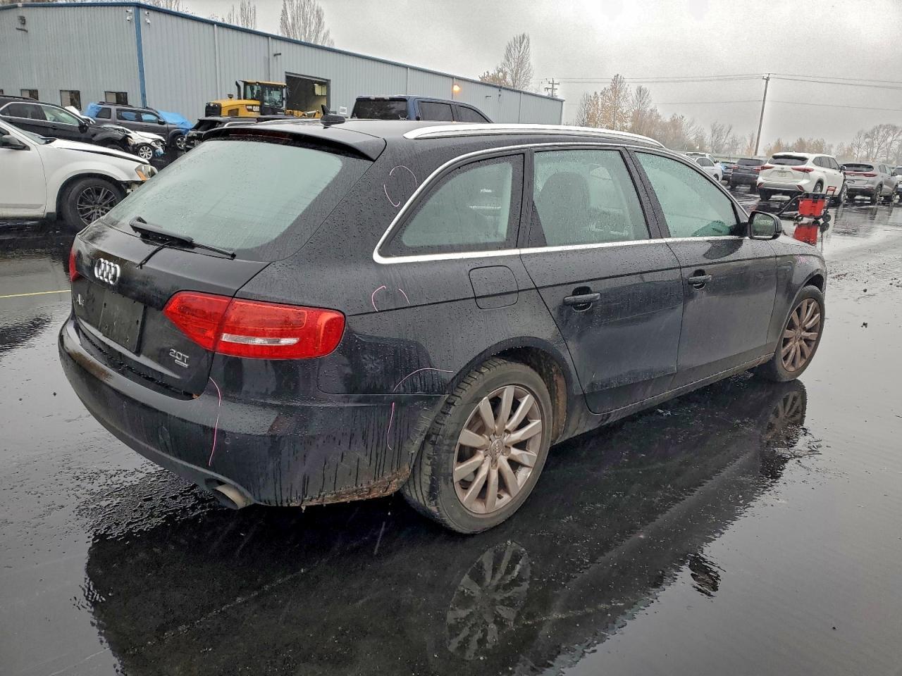 2010 Audi A4 Premium Plus - Фото 3