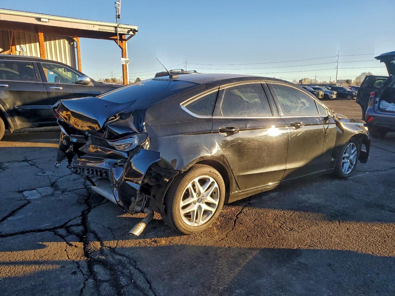 2016 Ford Fusion Se - Фото 3