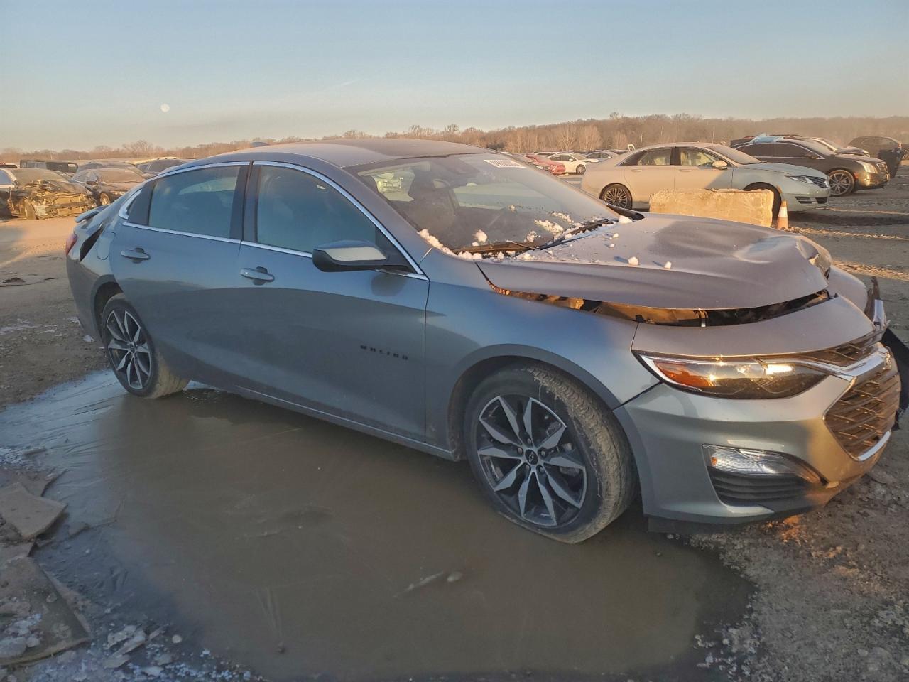 2024 Chevrolet Malibu Rs - Image 4