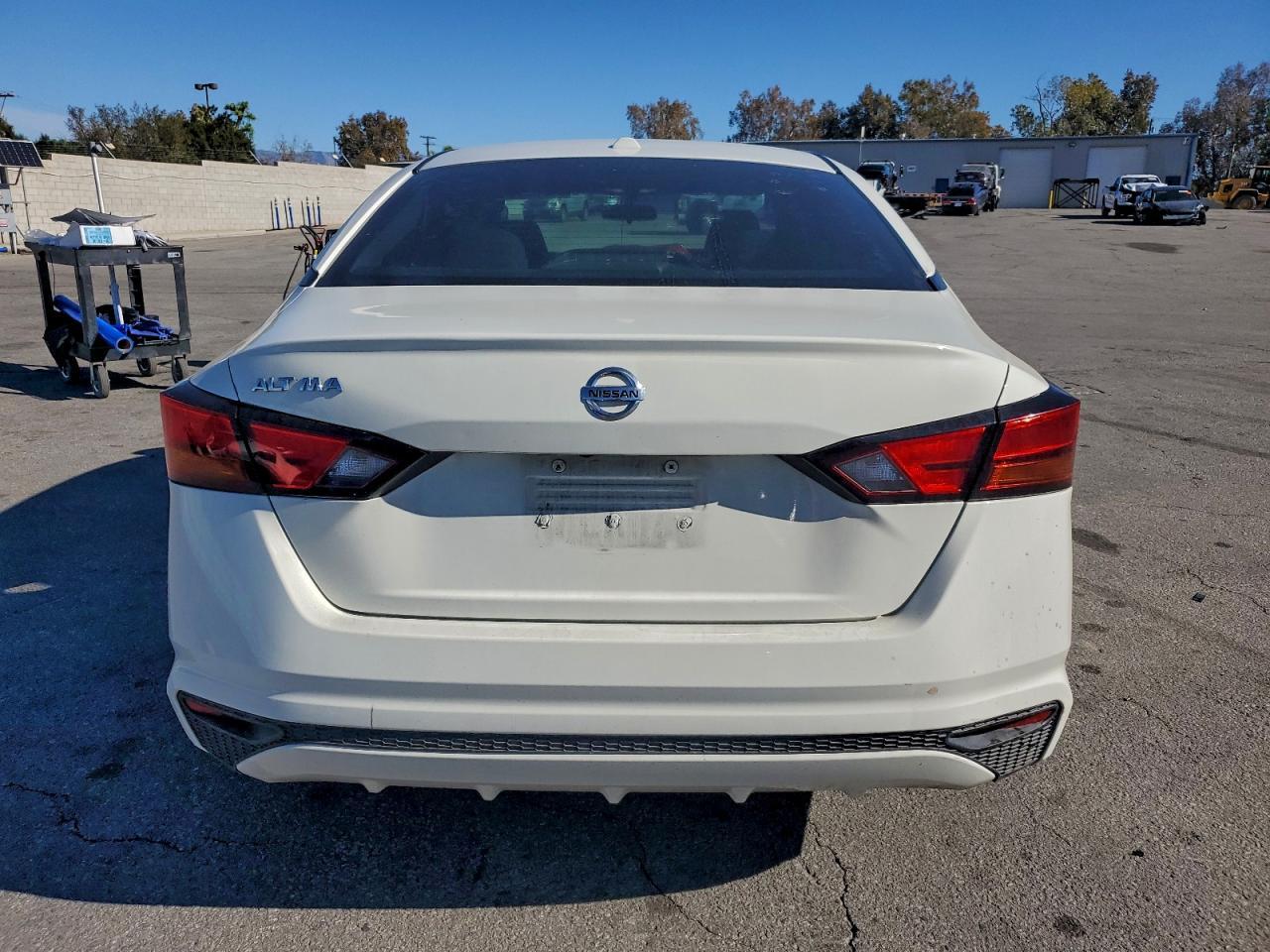 2019 Nissan Altima S - Фото 6