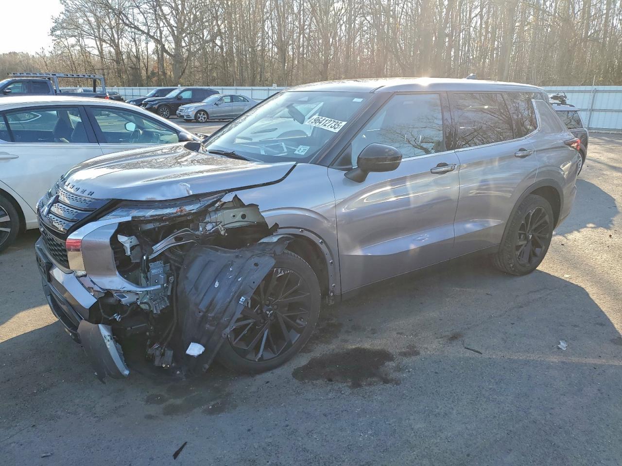 2022 Mitsubishi Outlander Se