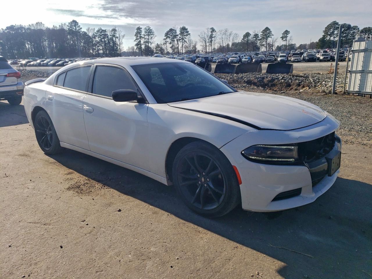 2017 Dodge Charger Se - Фото 4